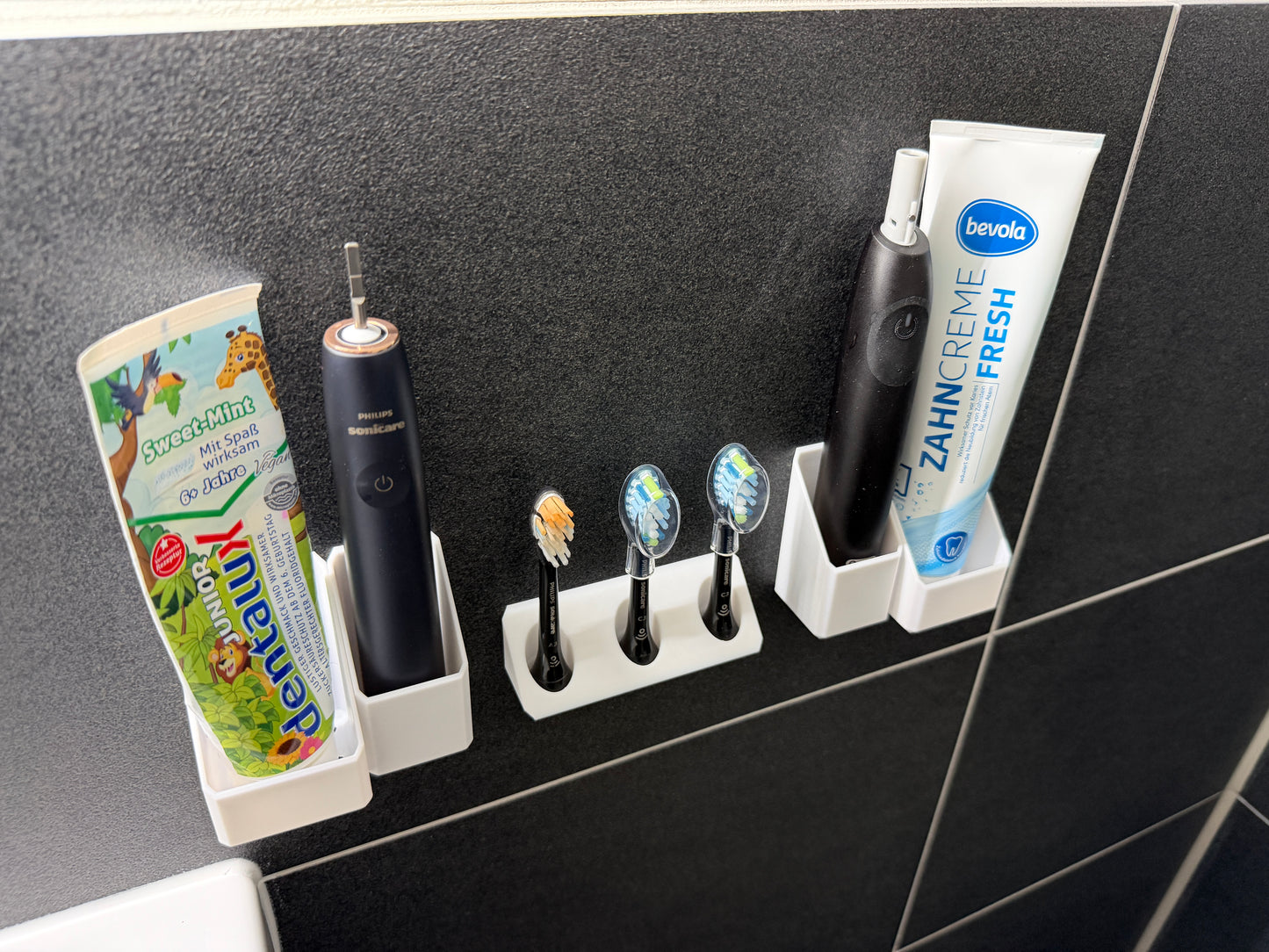 BrushDock Family Set S – Familien-Set für 3 Personen (ohne Bohren)