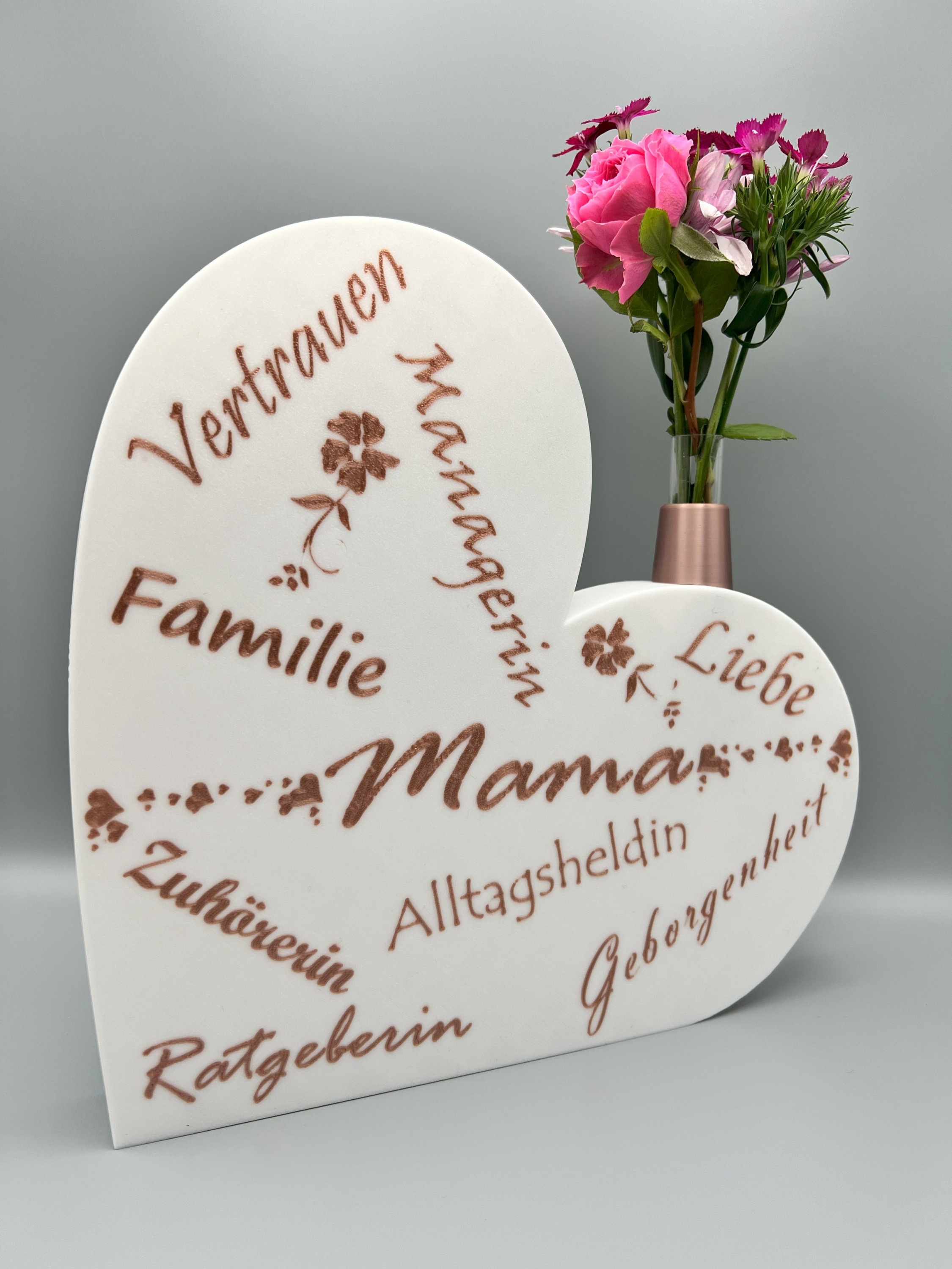 Heraufsteller in Weiß mit Deko